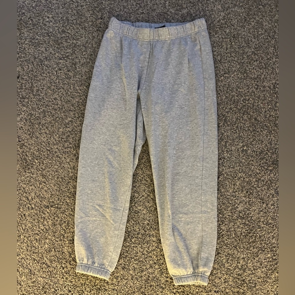 Grey sweats